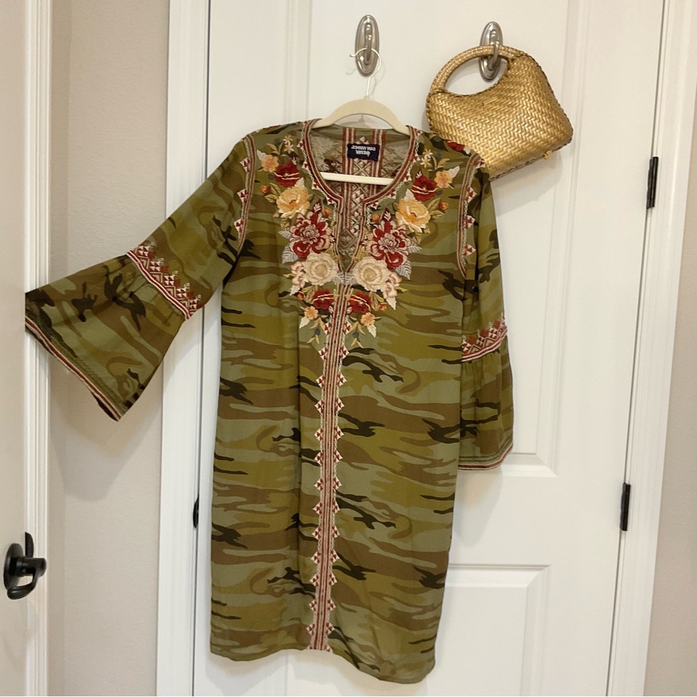 Johnny Was Workshop Silk Embroidered Camo Dress Size M, EUC - Picture 2 of 9